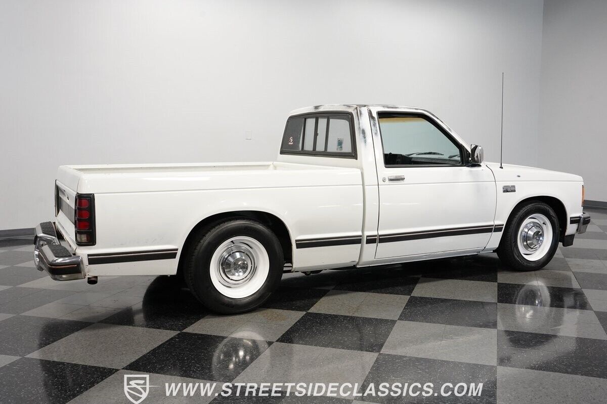 Chevrolet-S-10-Pickup-1987-13