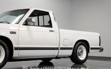 Chevrolet-S-10-Pickup-1987-22