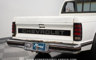 Chevrolet-S-10-Pickup-1987-26