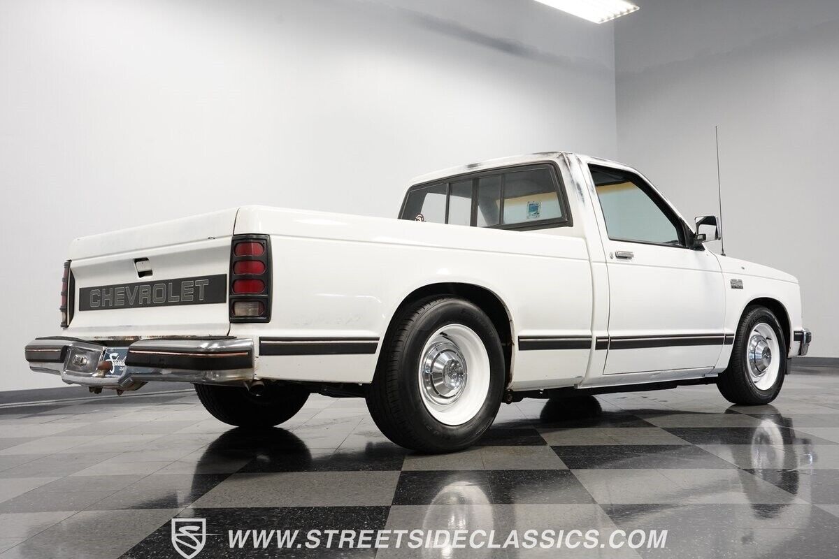 Chevrolet-S-10-Pickup-1987-27