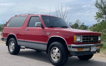 Chevrolet-S10-blazer-1989-4