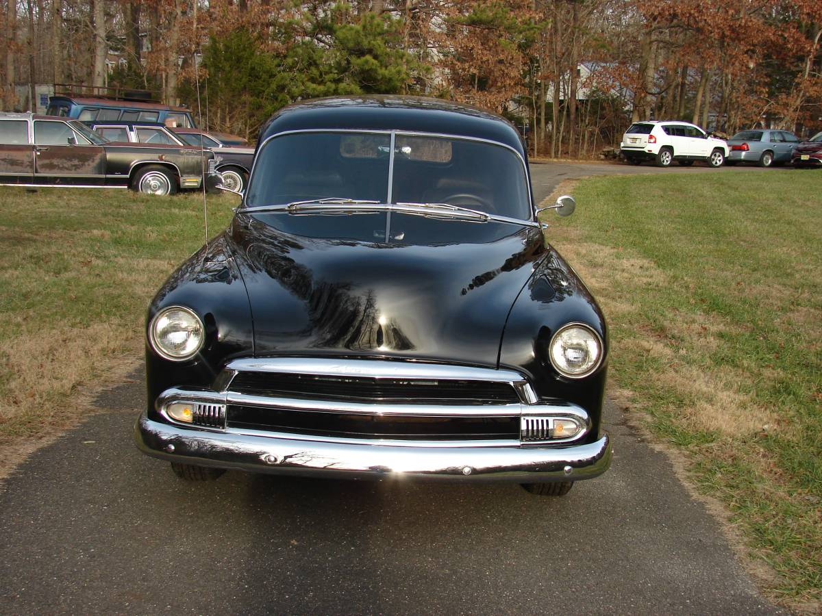 Chevrolet-Sedan-delivery-1952-3