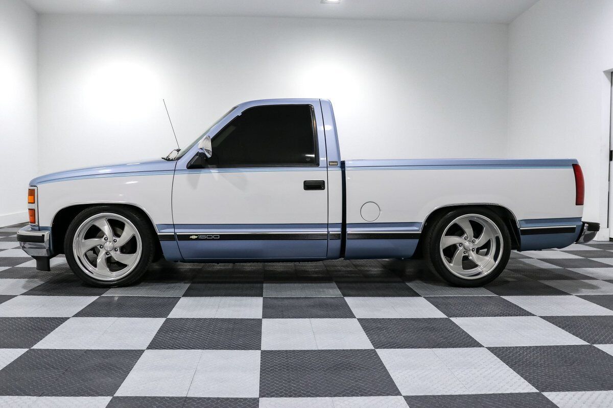 Chevrolet-Silverado-1500-Pickup-1989-3