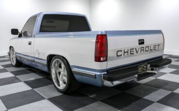 Chevrolet-Silverado-1500-Pickup-1989-4