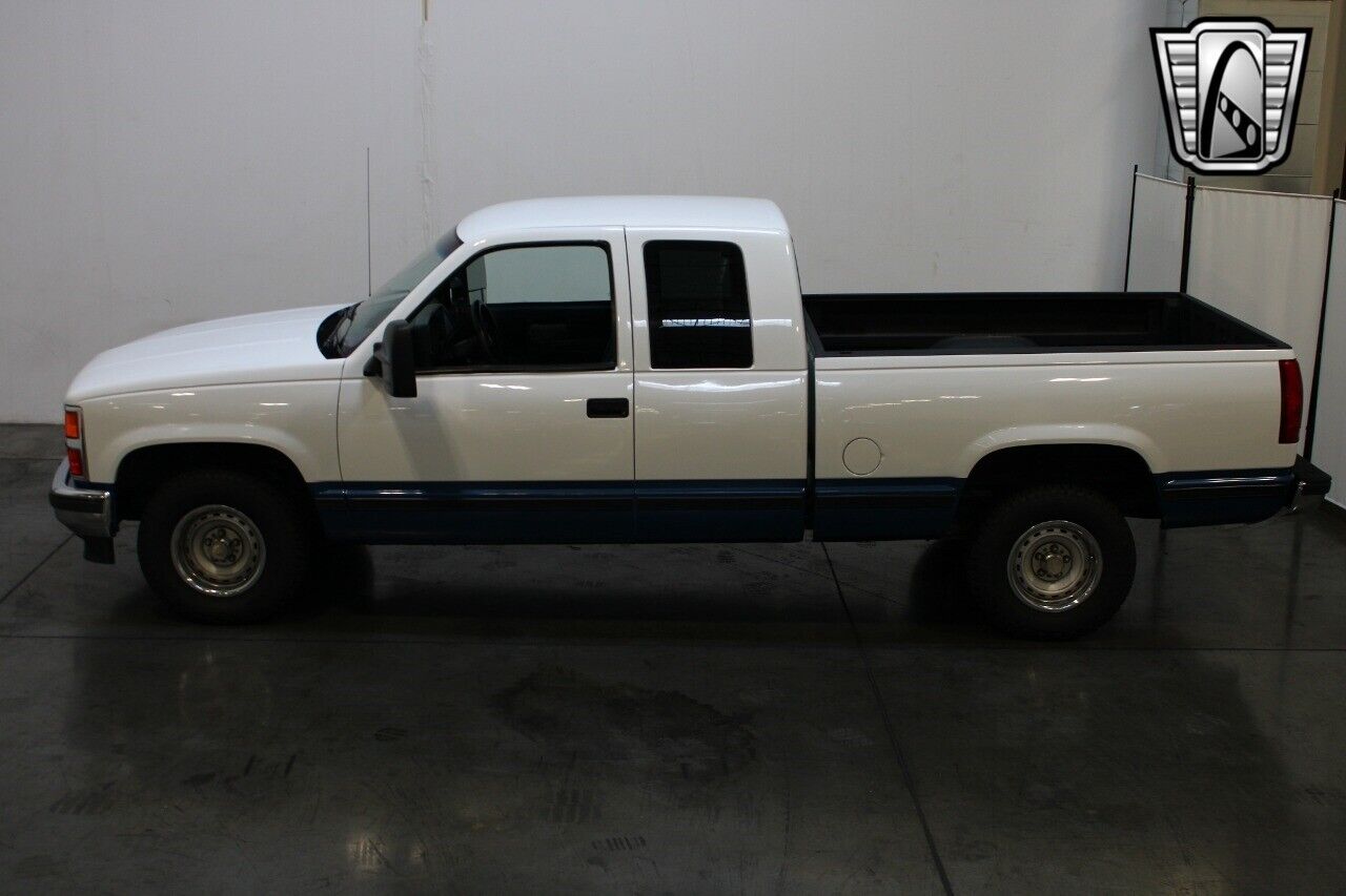 Chevrolet-Silverado-1500-Pickup-1989-8