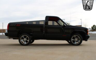 Chevrolet-Silverado-1500-Pickup-1990-7