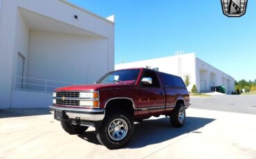 Chevrolet-Silverado-1500-Pickup-1991-2