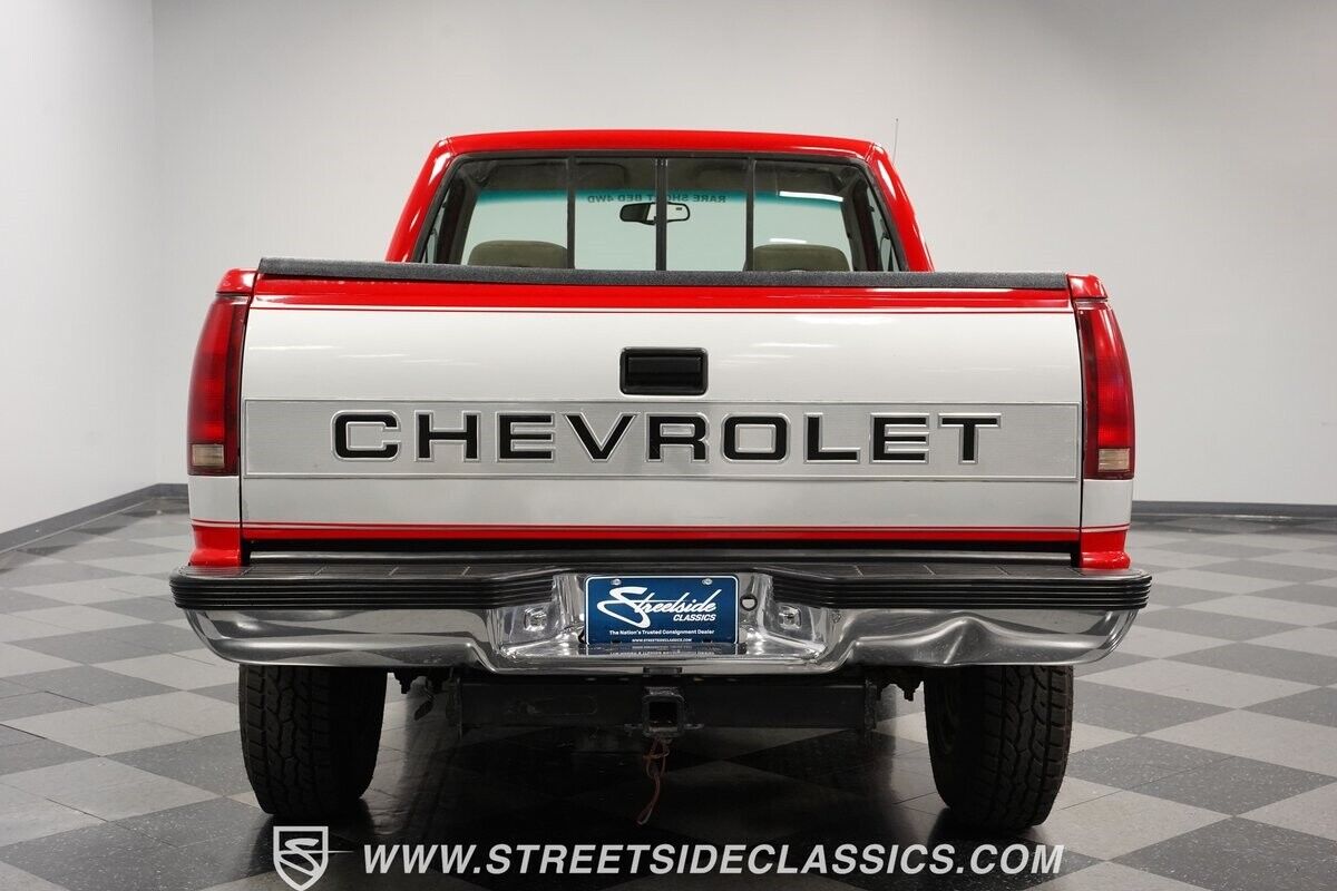 Chevrolet-Silverado-1500-Pickup-1992-10