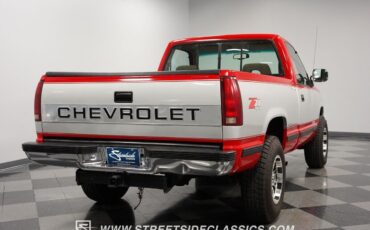 Chevrolet-Silverado-1500-Pickup-1992-11