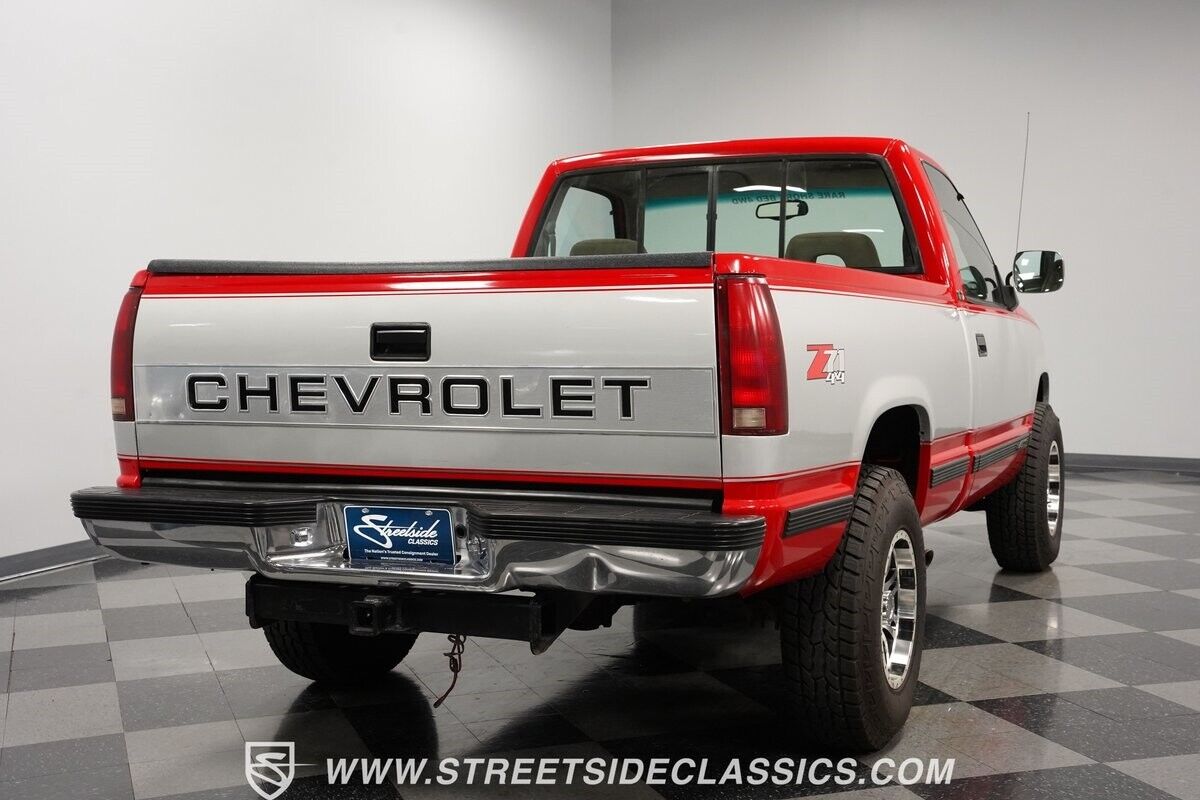 Chevrolet-Silverado-1500-Pickup-1992-11