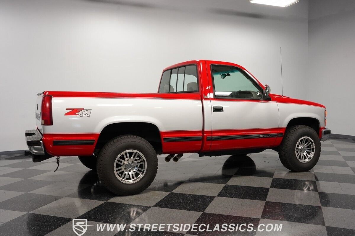 Chevrolet-Silverado-1500-Pickup-1992-13