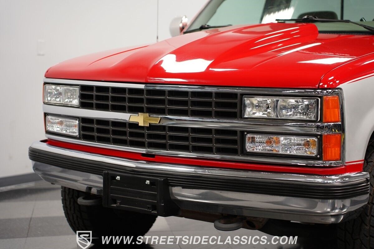 Chevrolet-Silverado-1500-Pickup-1992-19