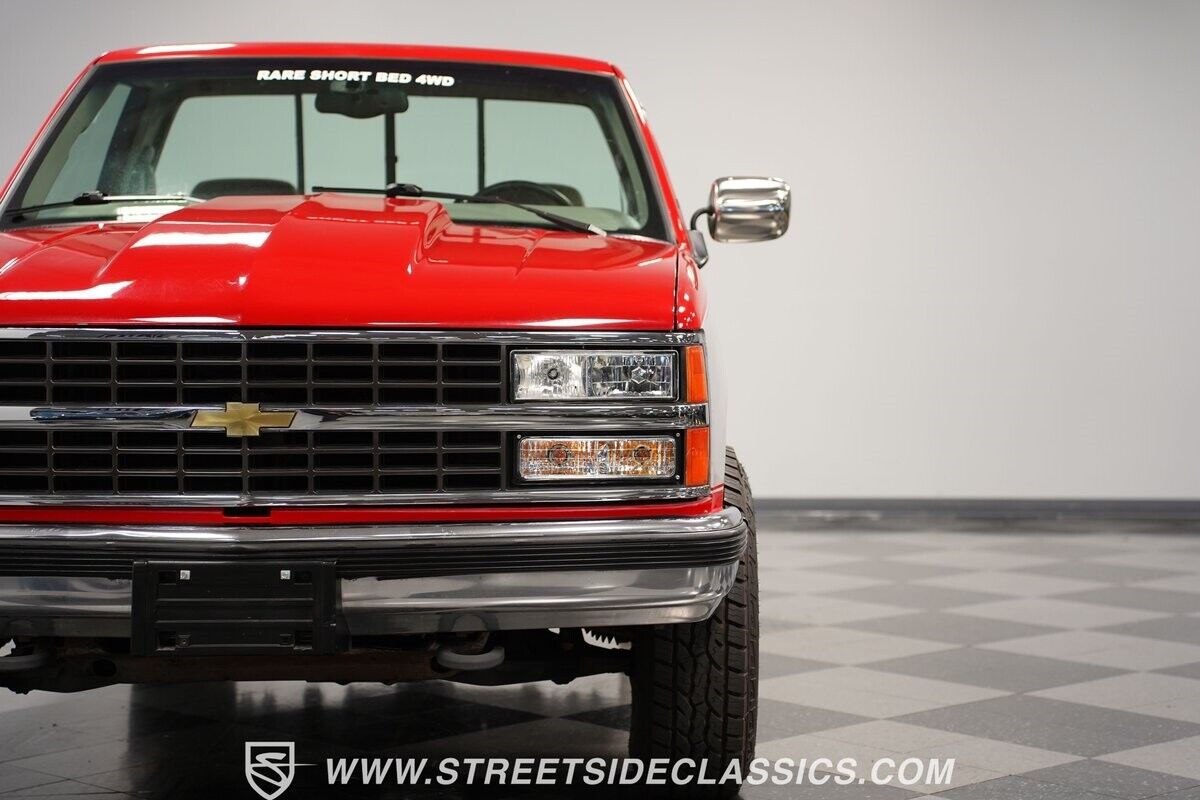 Chevrolet-Silverado-1500-Pickup-1992-20