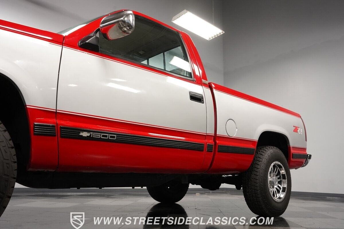 Chevrolet-Silverado-1500-Pickup-1992-22