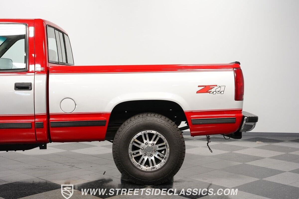 Chevrolet-Silverado-1500-Pickup-1992-24