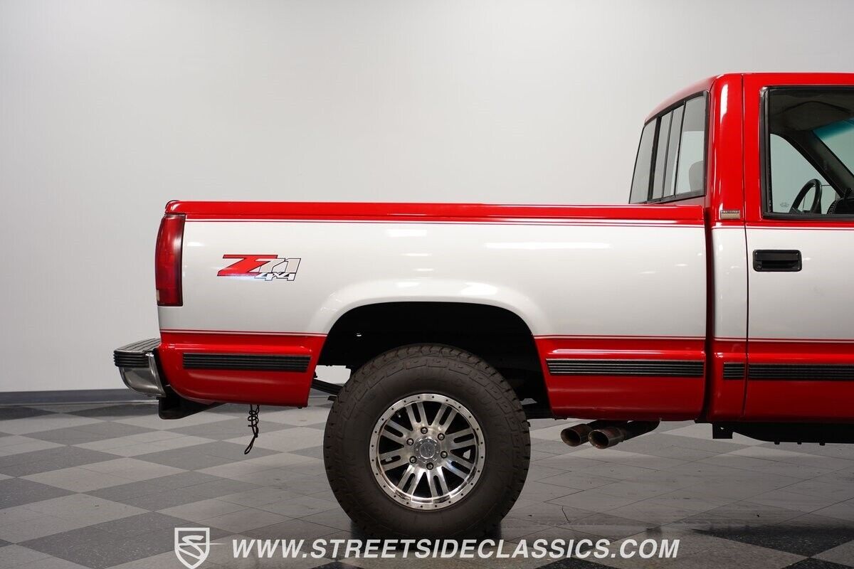 Chevrolet-Silverado-1500-Pickup-1992-29