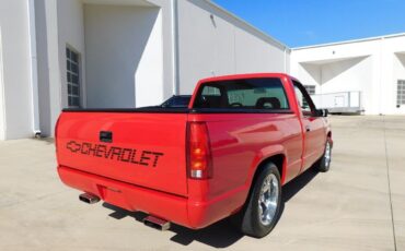 Chevrolet-Silverado-1500-Pickup-1993-10