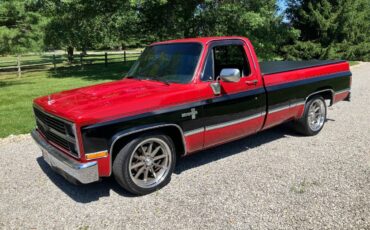 Chevrolet-Silverado-1500-lt-1984-23