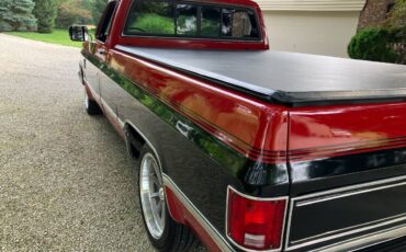 Chevrolet-Silverado-1500-lt-1984-3