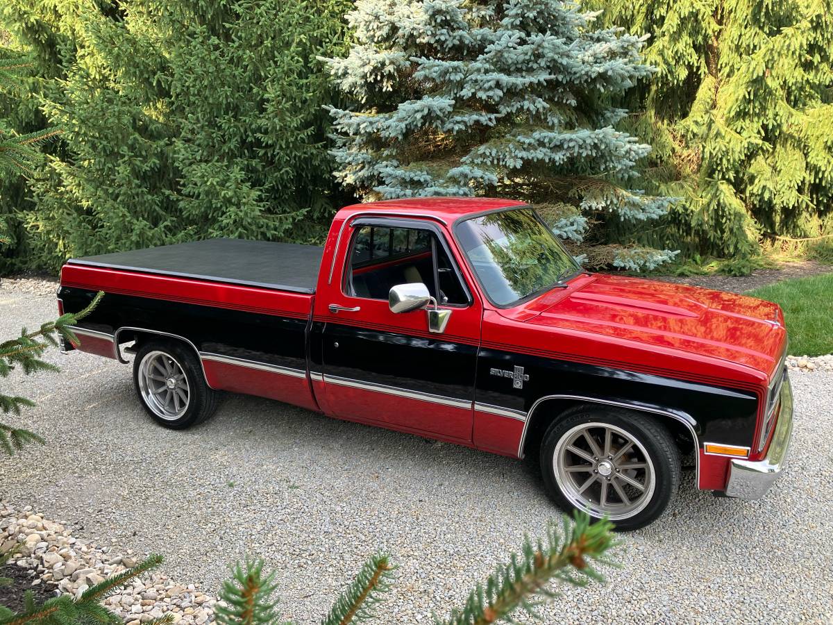 Chevrolet-Silverado-1500-lt-1984-5