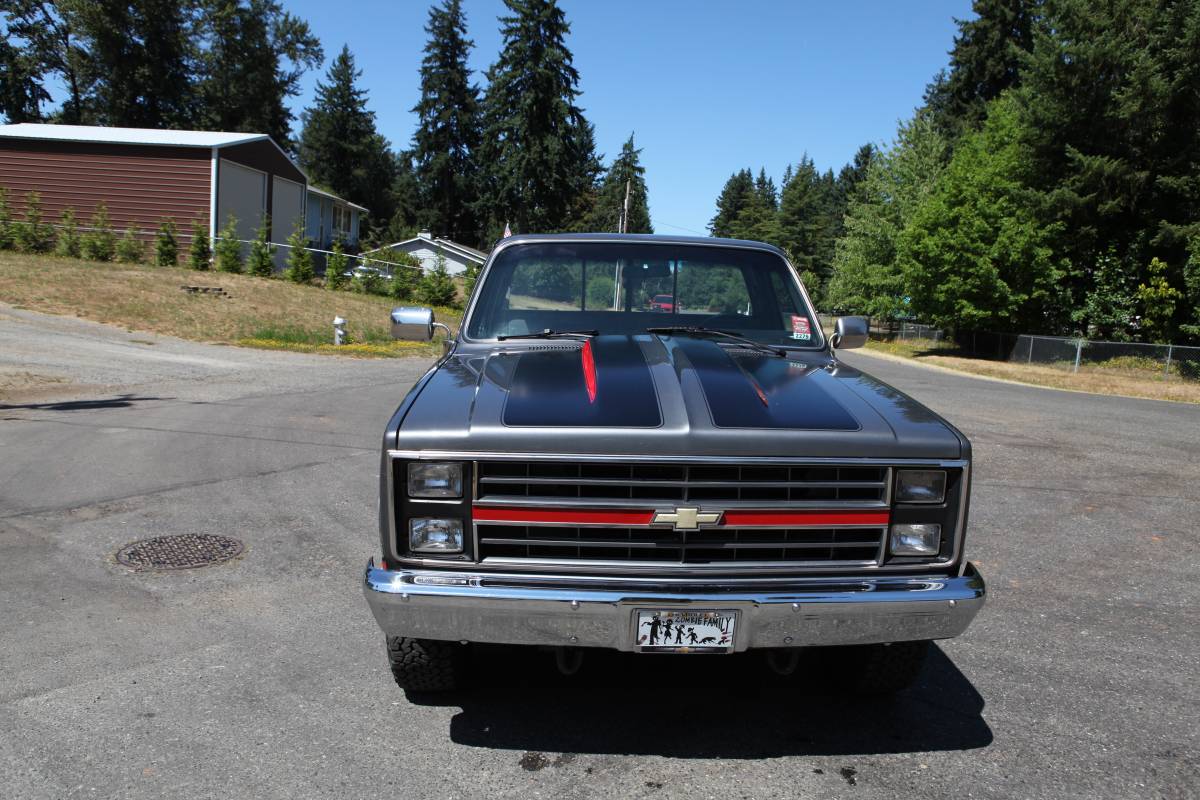 Chevrolet-Silverado-1986-2