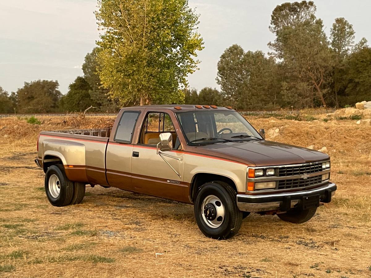 Chevrolet-Silverado-1989-11