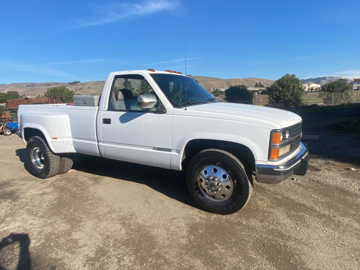 Chevrolet-Silverado-3500-1989-1