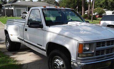 Chevrolet-Silverado-3500-Pickup-1995-1