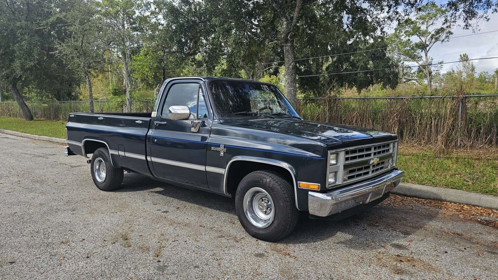 Chevrolet-Silverado-C10-1987-5