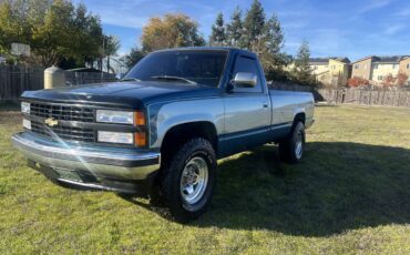 Chevrolet-Silverado-long-bed-4x4-1990