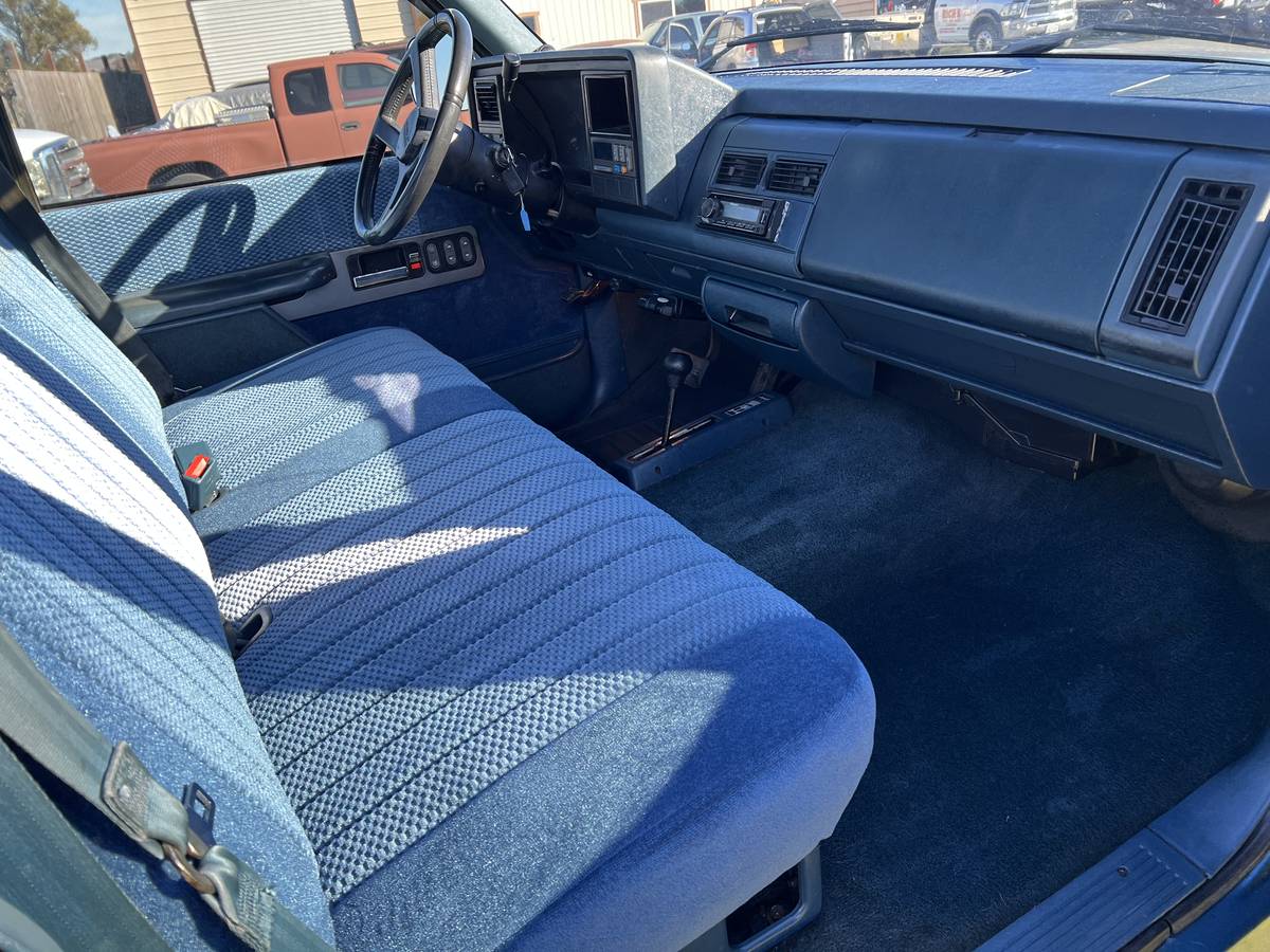 Chevrolet-Silverado-long-bed-4x4-1990-5