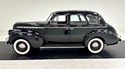 Chevrolet-Special-Deluxe-Berline-1940-1