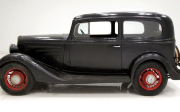 Chevrolet-Standard-Berline-1934-1