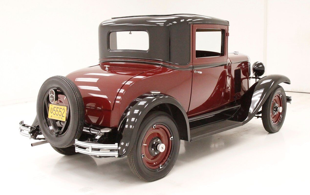 Chevrolet-Standard-Coupe-1930-3