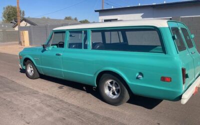 Chevrolet Suburban 1971