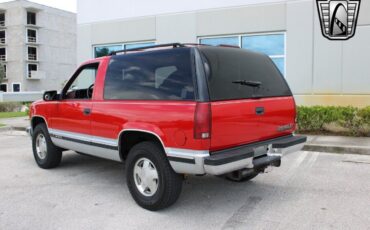 Chevrolet-Tahoe-Cabriolet-1995-5