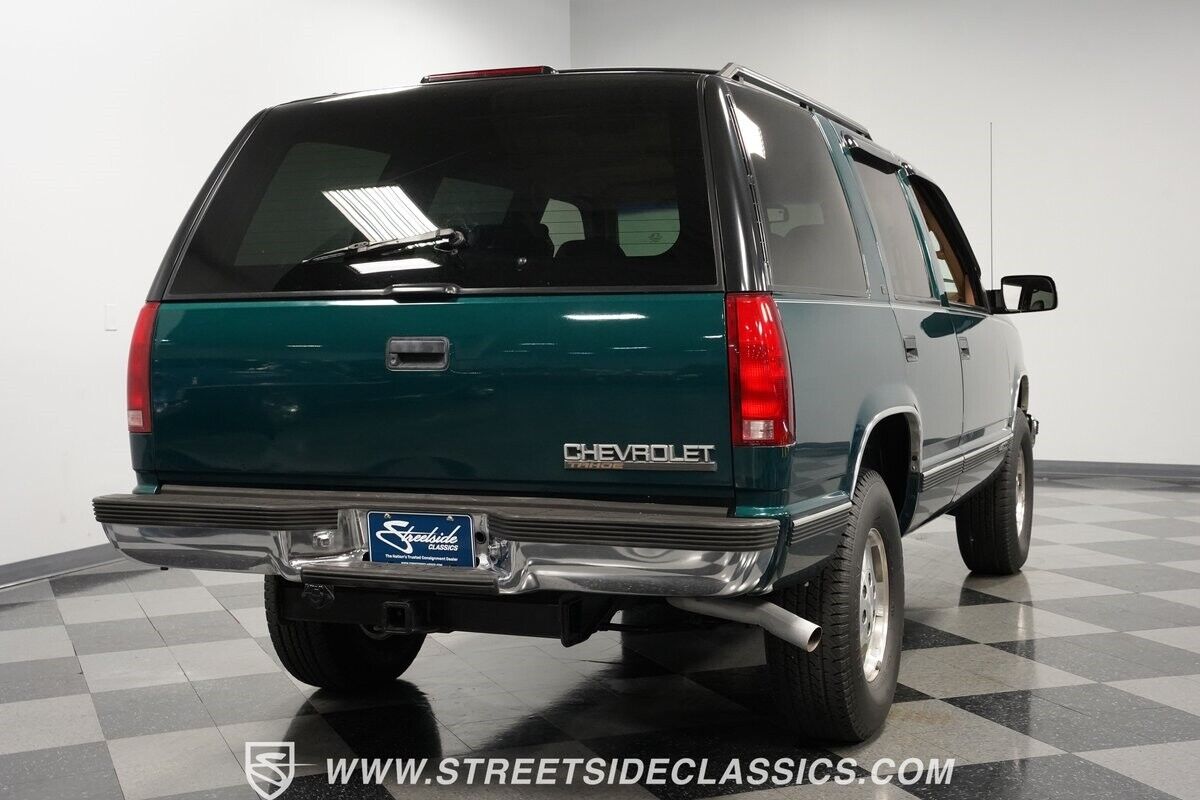 Chevrolet-Tahoe-SUV-1995-11