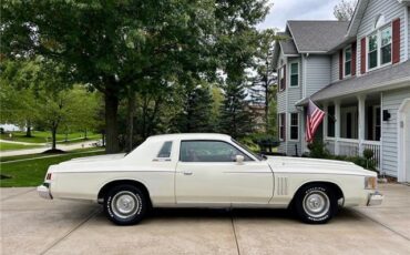 Chrysler-300-Series-1979-12