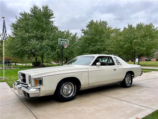 Chrysler-300-Series-1979-4