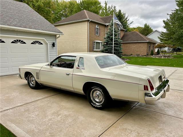 Chrysler-300-Series-1979-7