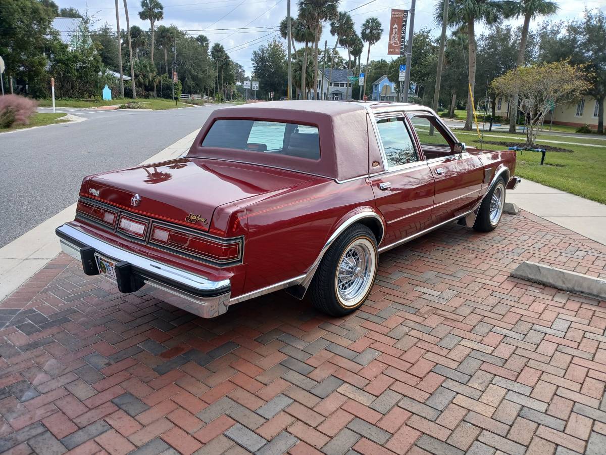 Chrysler-Fifth-ave-1987-3