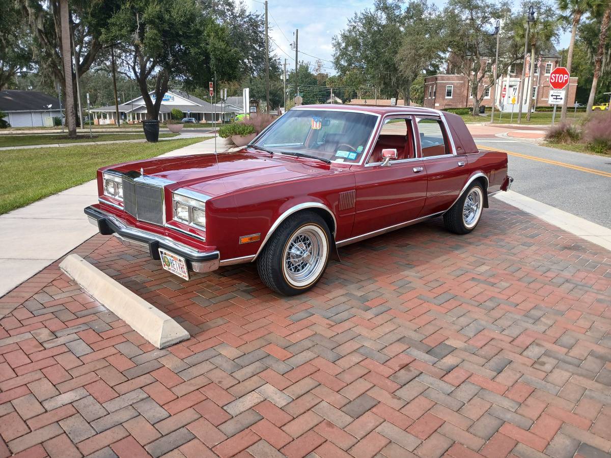 Chrysler-Fifth-ave-1987