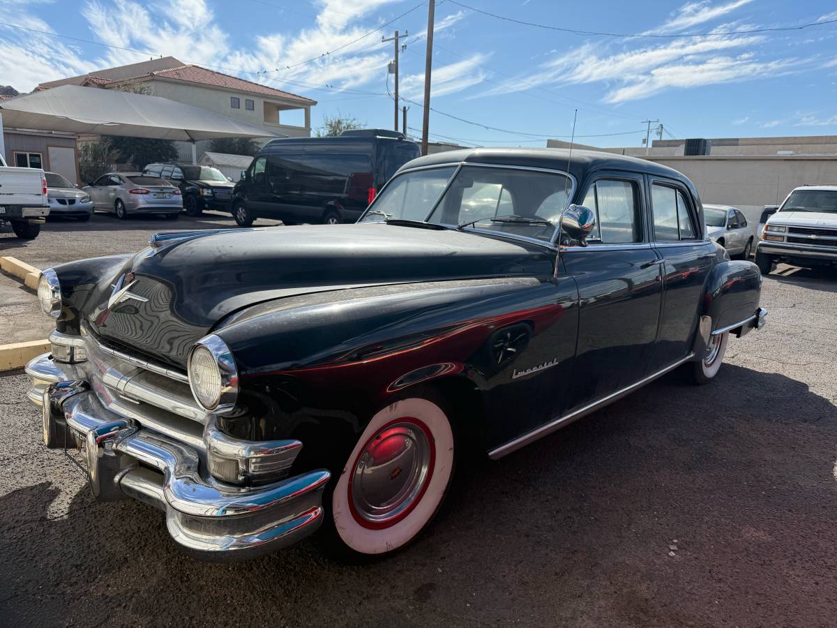 Chrysler-Imperial-1952-4