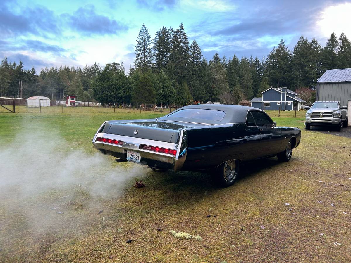 Chrysler-Imperial-1969-1