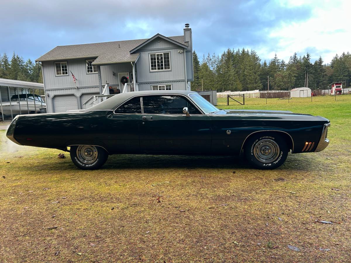 Chrysler-Imperial-1969-2