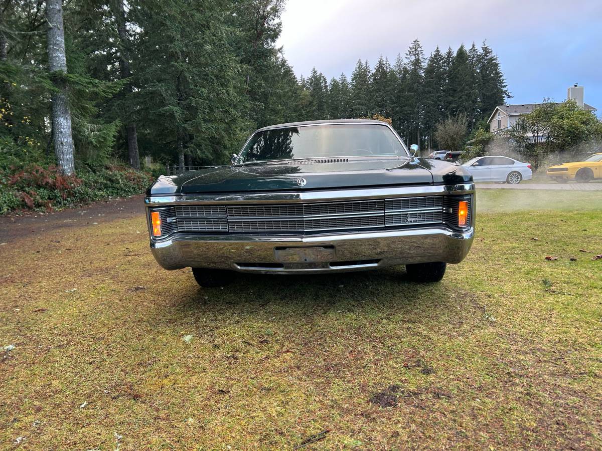 Chrysler-Imperial-1969-4