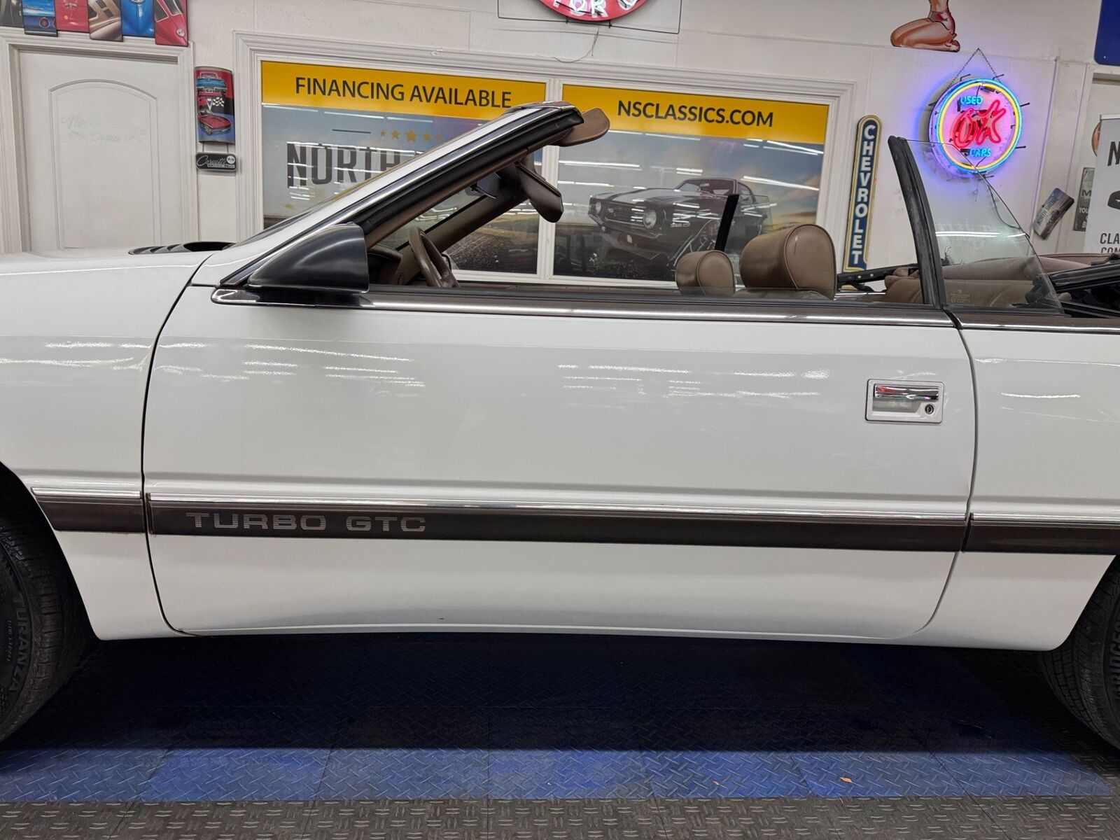 Chrysler-Le-Baron-Cabriolet-1989-21