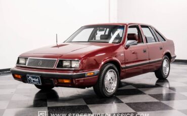 Chrysler-LeBaron-Berline-1987-5