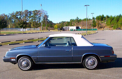 Chrysler-LeBaron-Cabriolet-1985-6