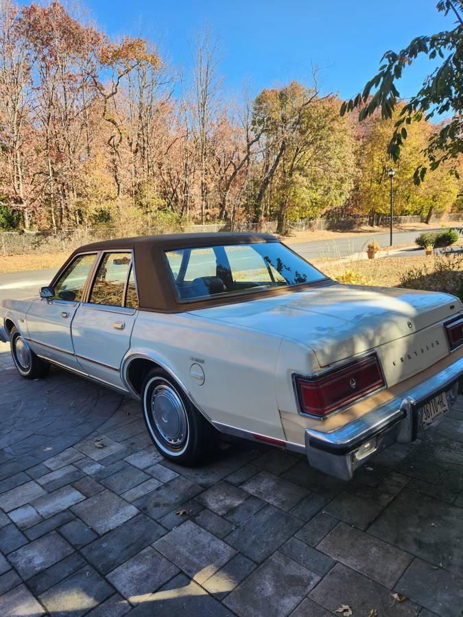 Chrysler-Lebaron-1978-11